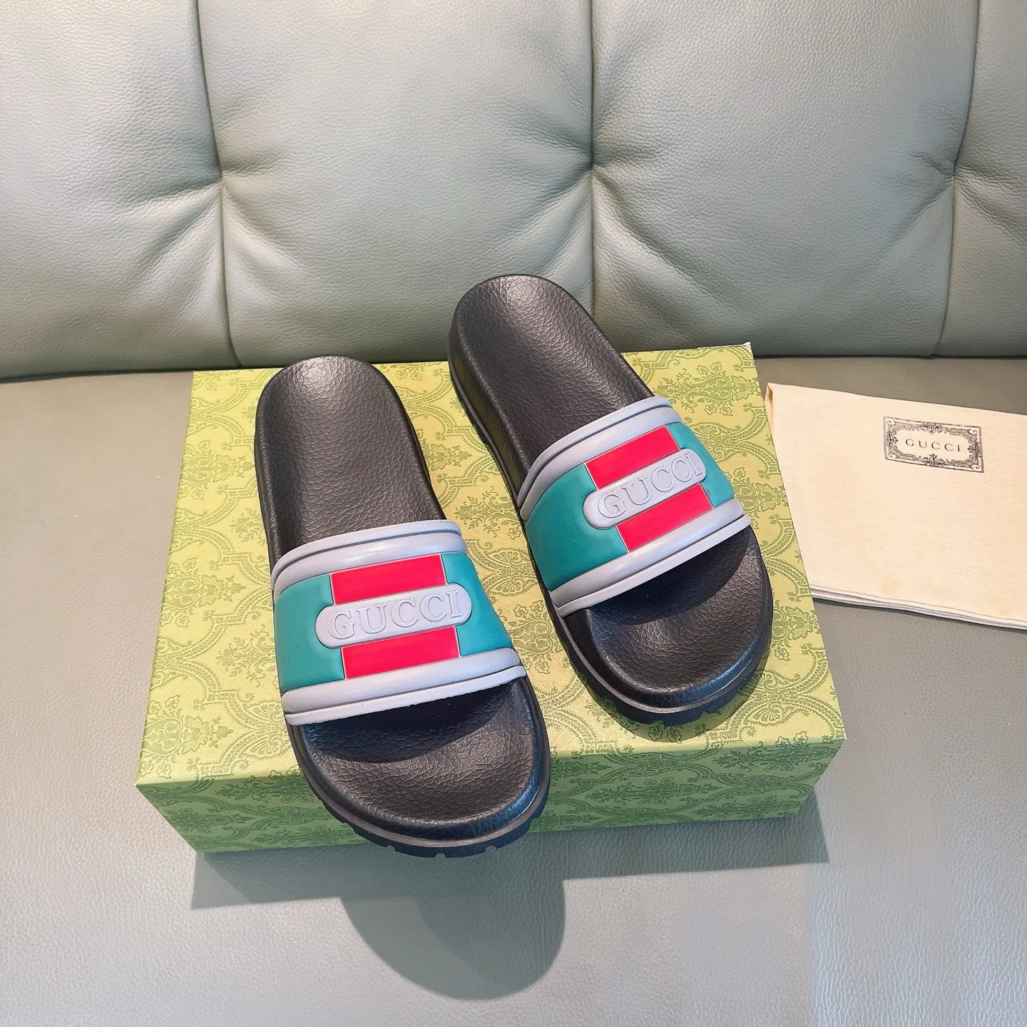 Men's Men's Shoes 130🐮🐮Gucci Gucci Slippers Gucci 2024 latest beach sandals slippers Original molding double G LOGO Original molding consistent Outsole: Men's Men's Shoes u double-layer outsole Size: 35-46